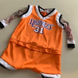 Kids Dribbles 31 Basketball Costume - Orange and White